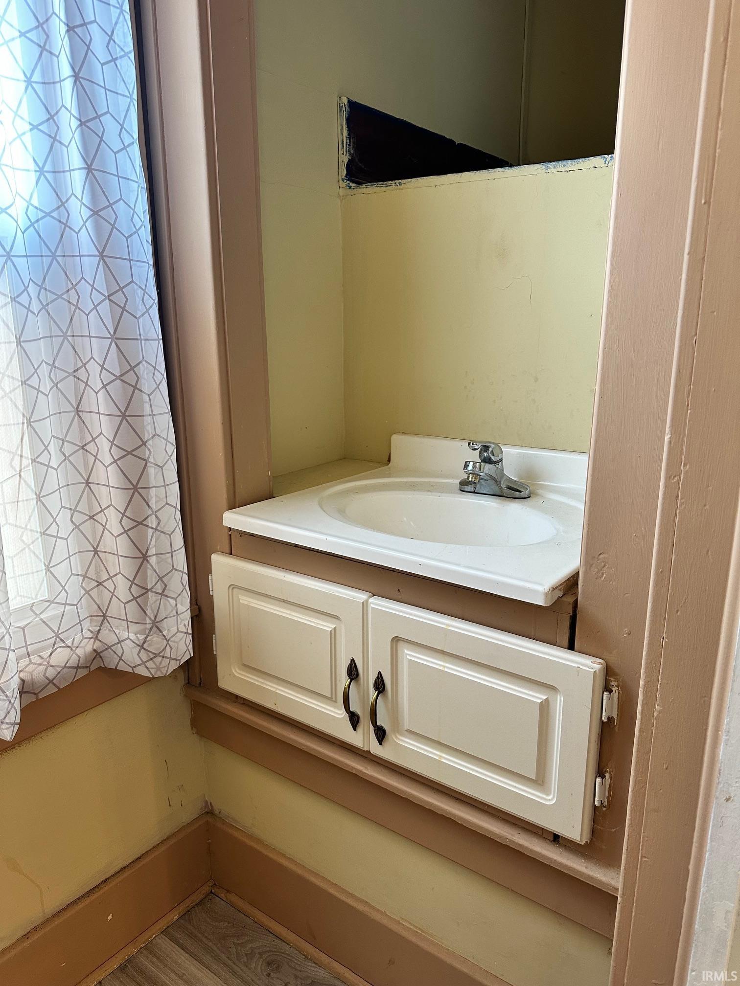 515 P Street Bedford, IN 47421 - Photo 12 of 26