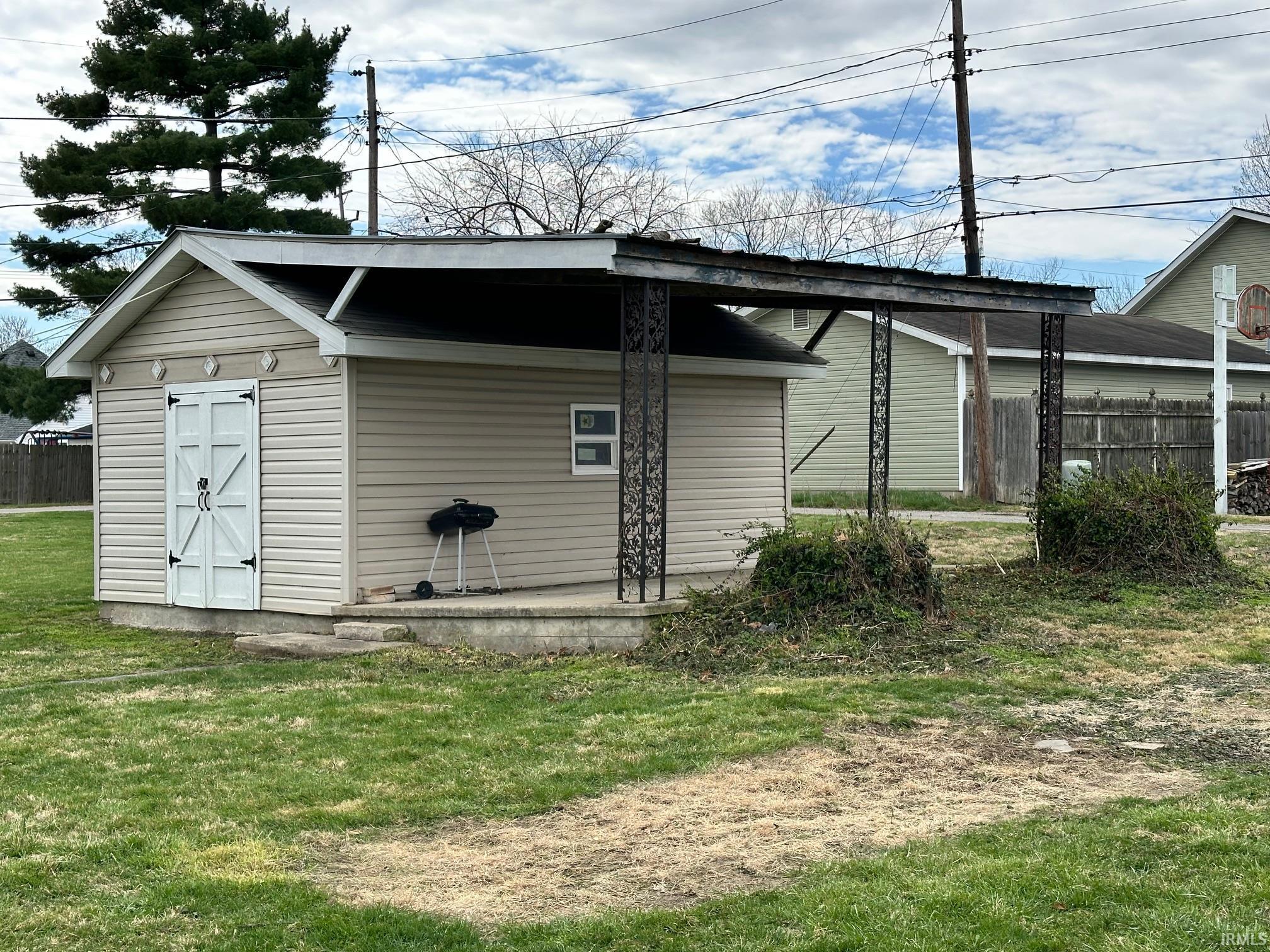 515 P Street Bedford, IN 47421 - Photo 25 of 26