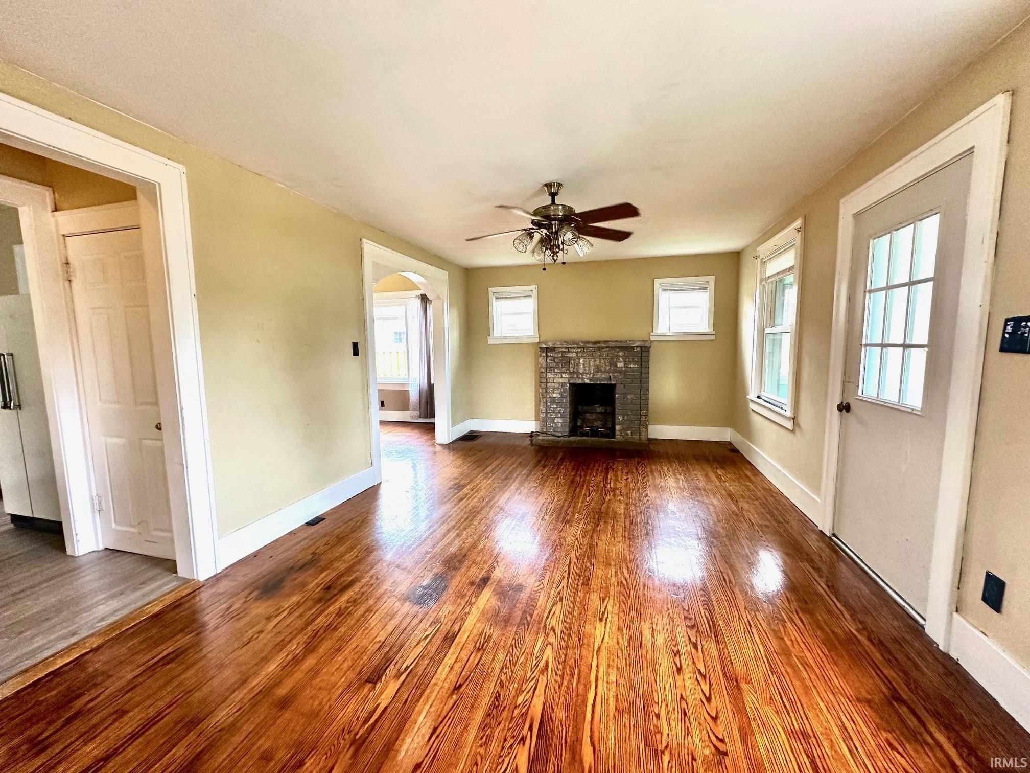 515 P Street Bedford, IN 47421 - Photo 3 of 26