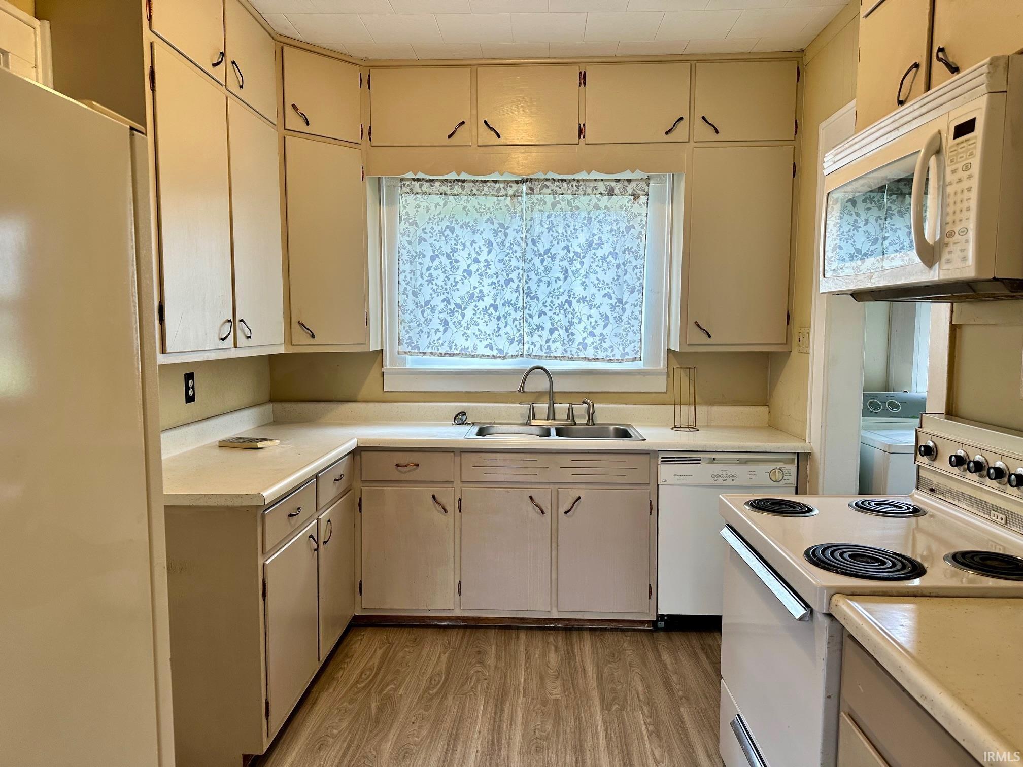 515 P Street Bedford, IN 47421 - Photo 10 of 26