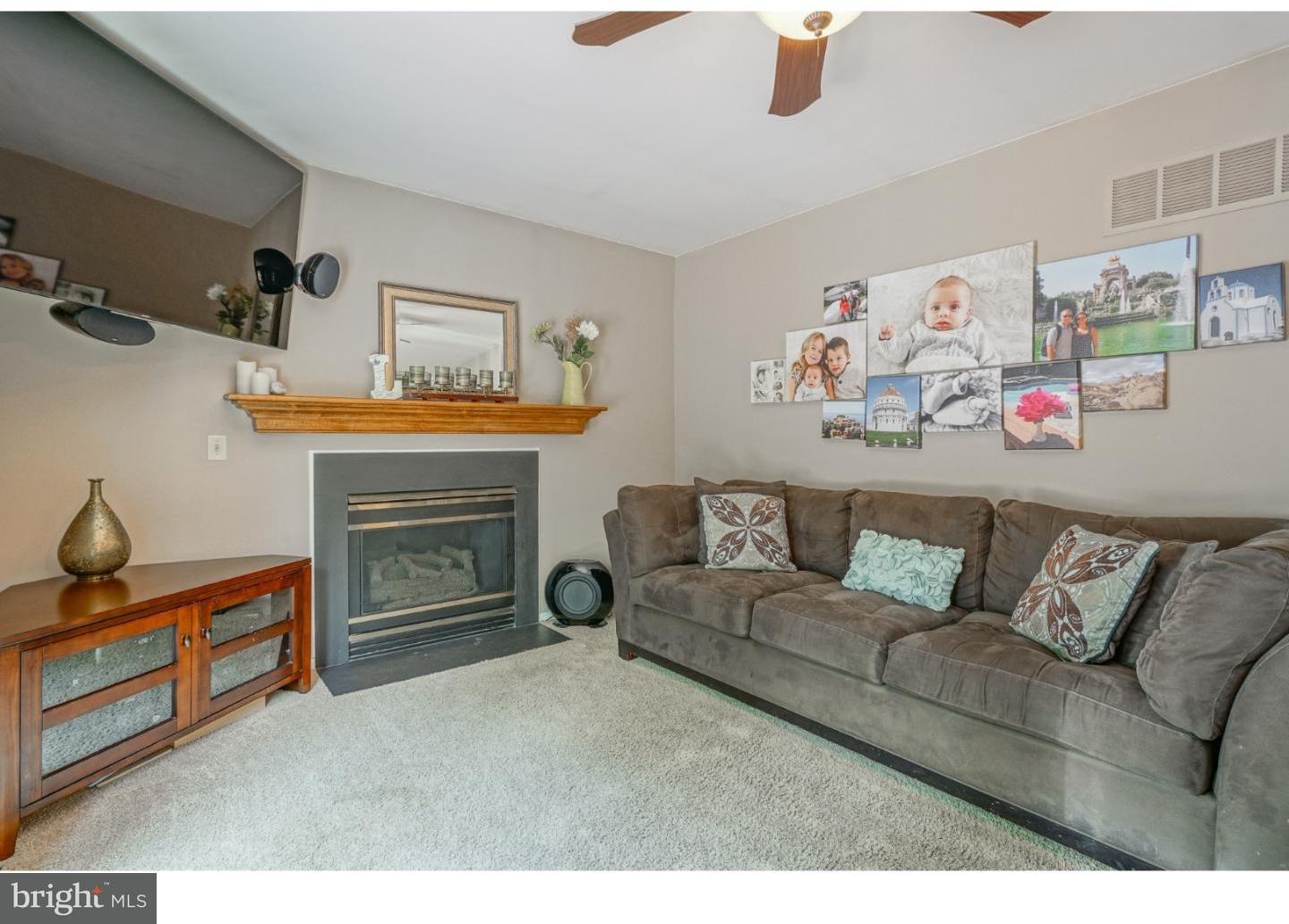 376 Sapling Way Atco, NJ 08004 - Photo 14 of 25 Family Room