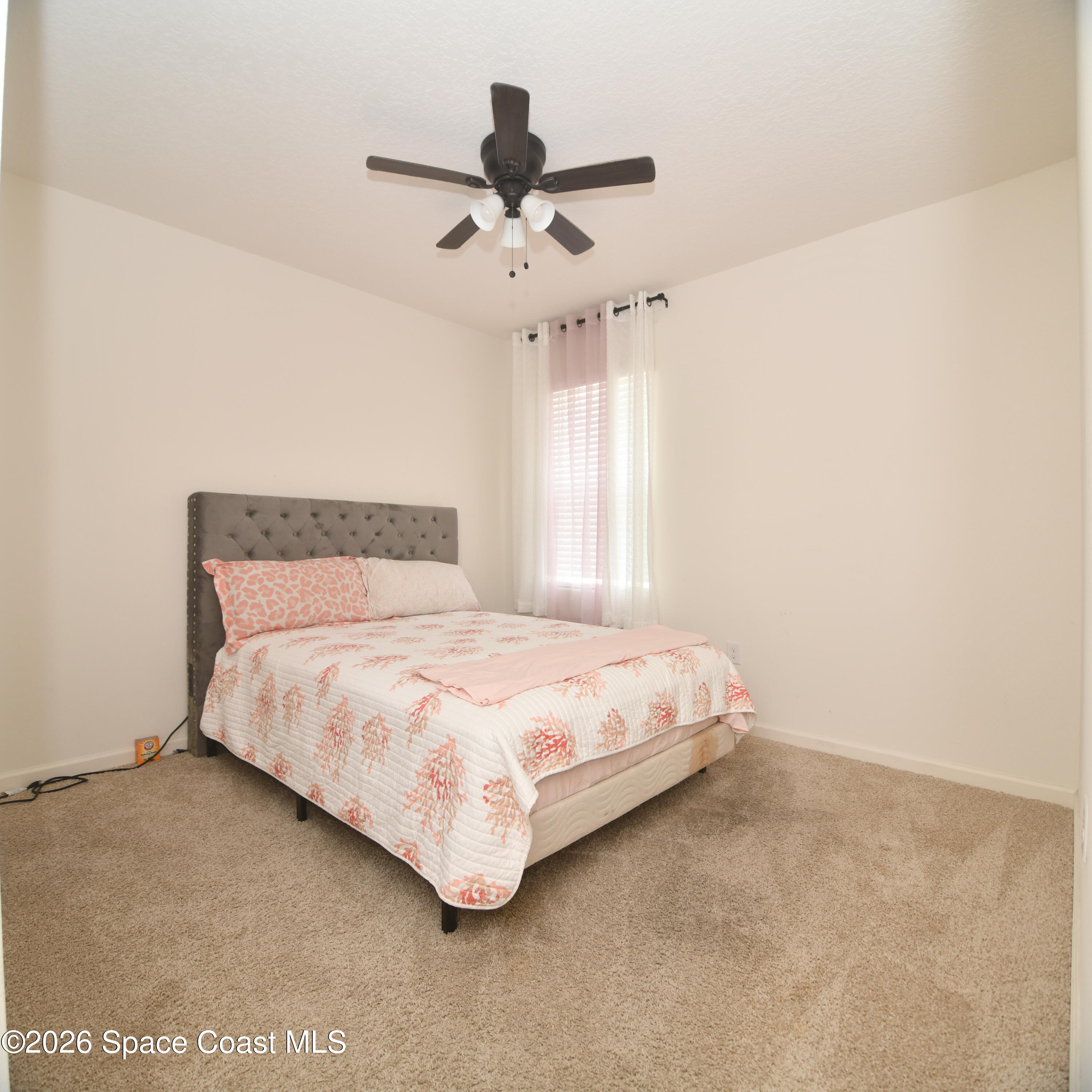 439 Gancedo Street Southwest Palm Bay, FL 32908 - Photo 5 of 23 DSC_0648