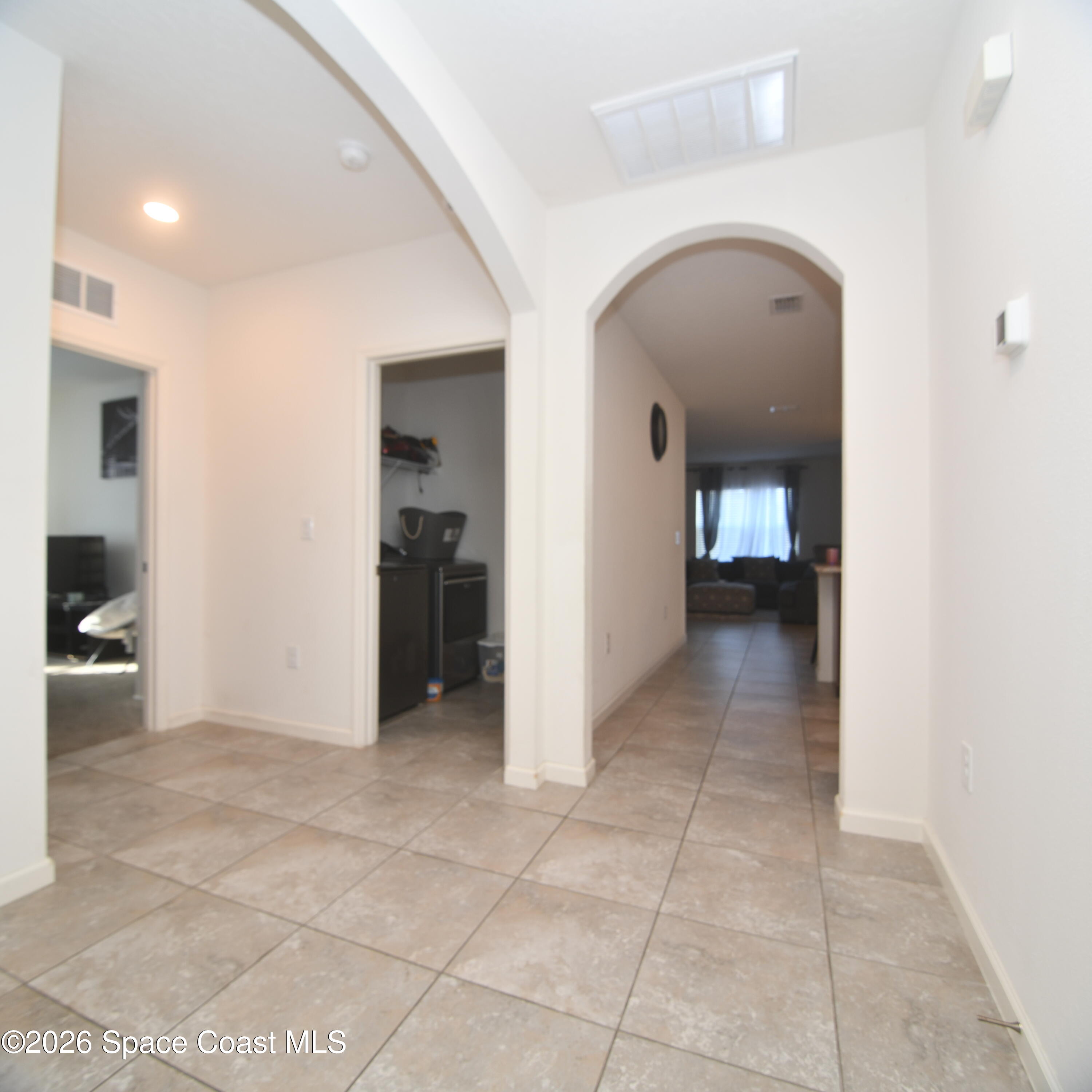439 Gancedo Street Southwest Palm Bay, FL 32908 - Photo 6 of 23 DSC_0649