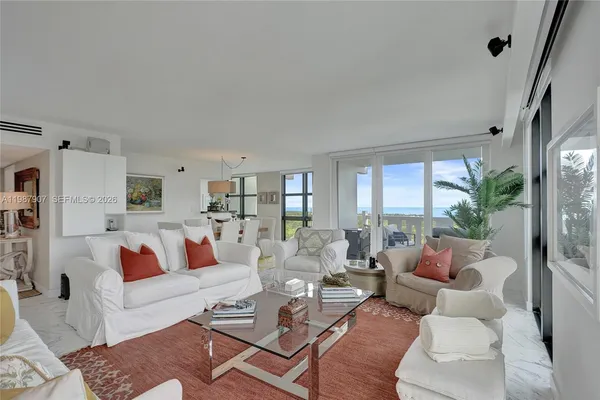 $2,090,000 | 1121 Crandon Boulevard, Unit D1202, Key Biscayne, FL 33149