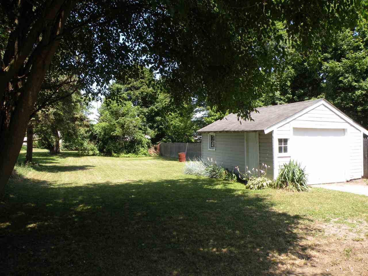 Inviting Yard & Garage