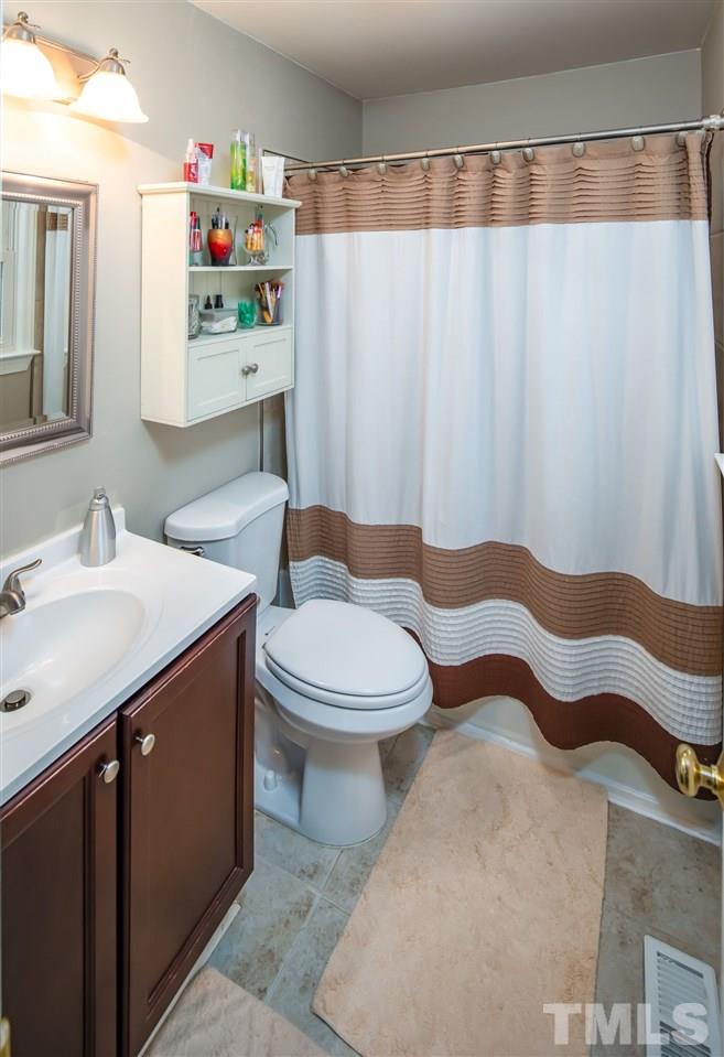 704 Sawmill Road Raleigh, NC 27615 - Photo 12 of 22