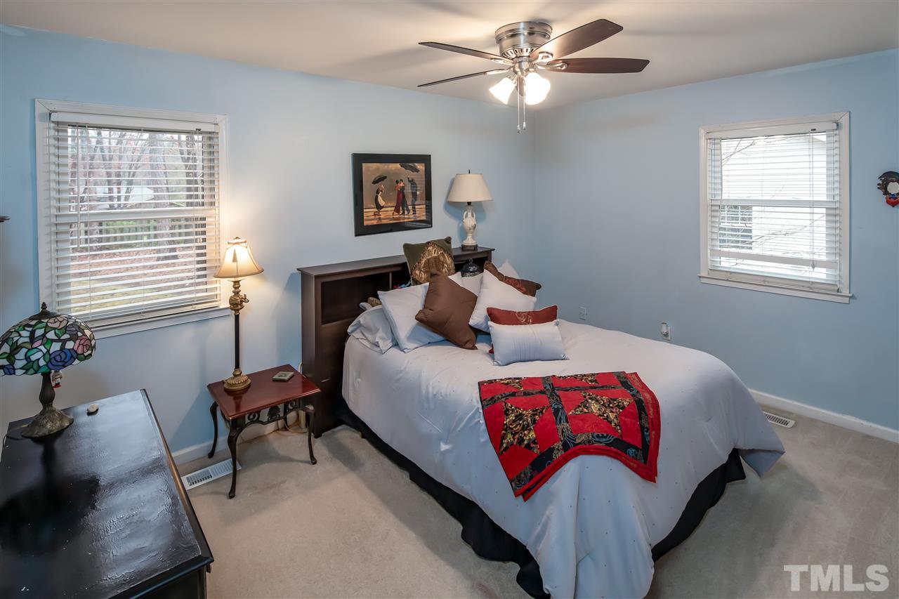 704 Sawmill Road Raleigh, NC 27615 - Photo 13 of 22