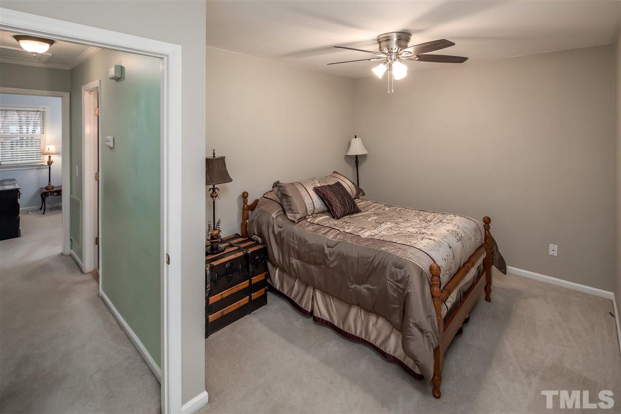 704 Sawmill Road Raleigh, NC 27615 - Photo 14 of 22
