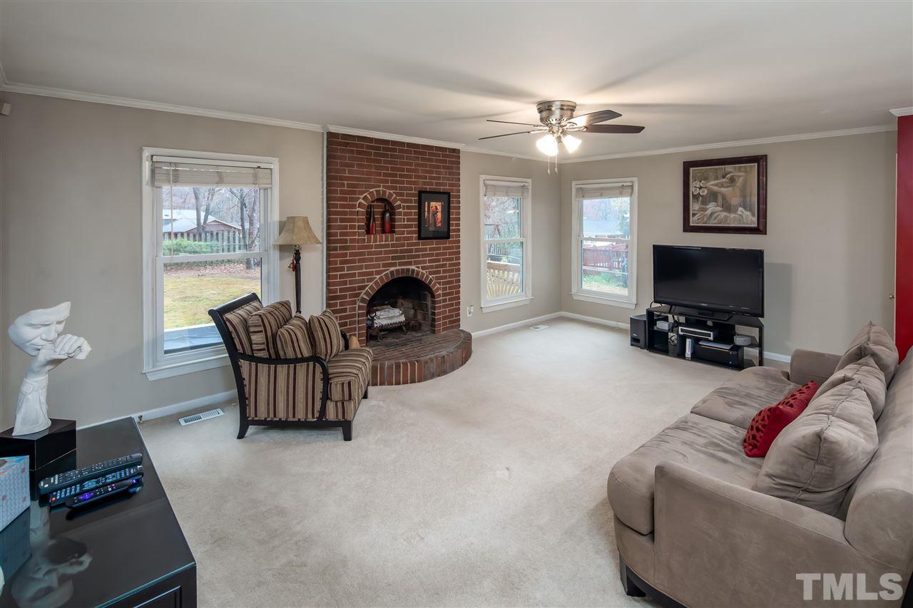704 Sawmill Road Raleigh, NC 27615 - Photo 5 of 22