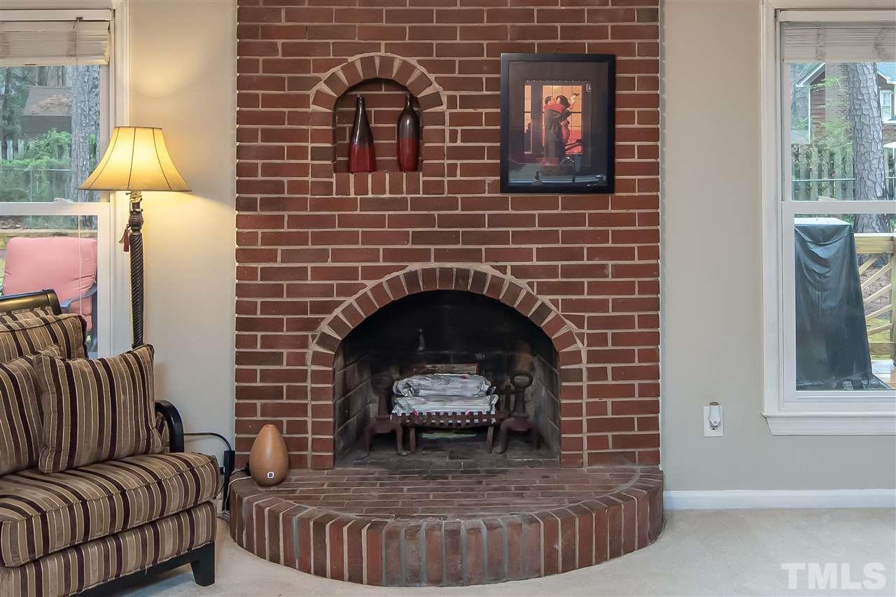 704 Sawmill Road Raleigh, NC 27615 - Photo 6 of 22