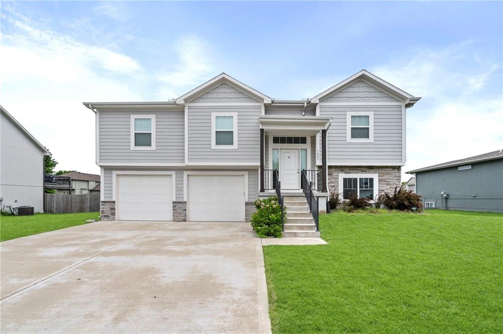 1807 Alpine Drive Pleasant Hill, MO 64080 - Photo 4 of 62