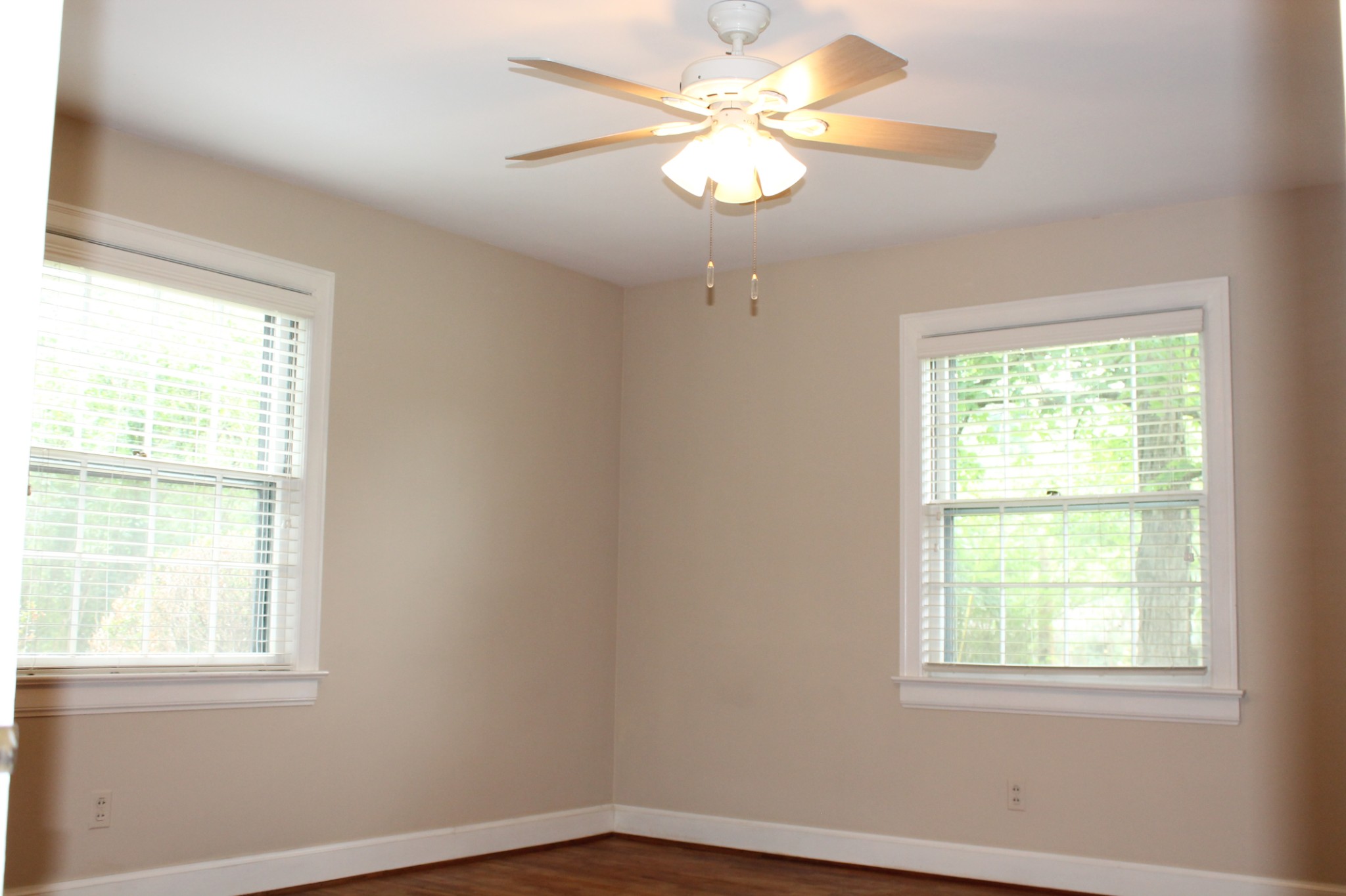 207 Battle Avenue Franklin, TN 37064 - Photo 46 of 67 an empty room with a window