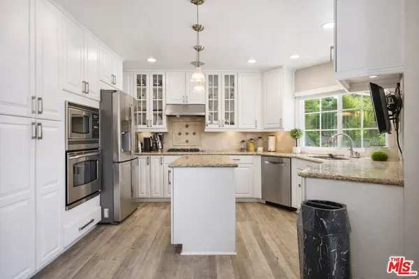 $1,695,000 | 157 South Donna Court, Anaheim, CA 92807