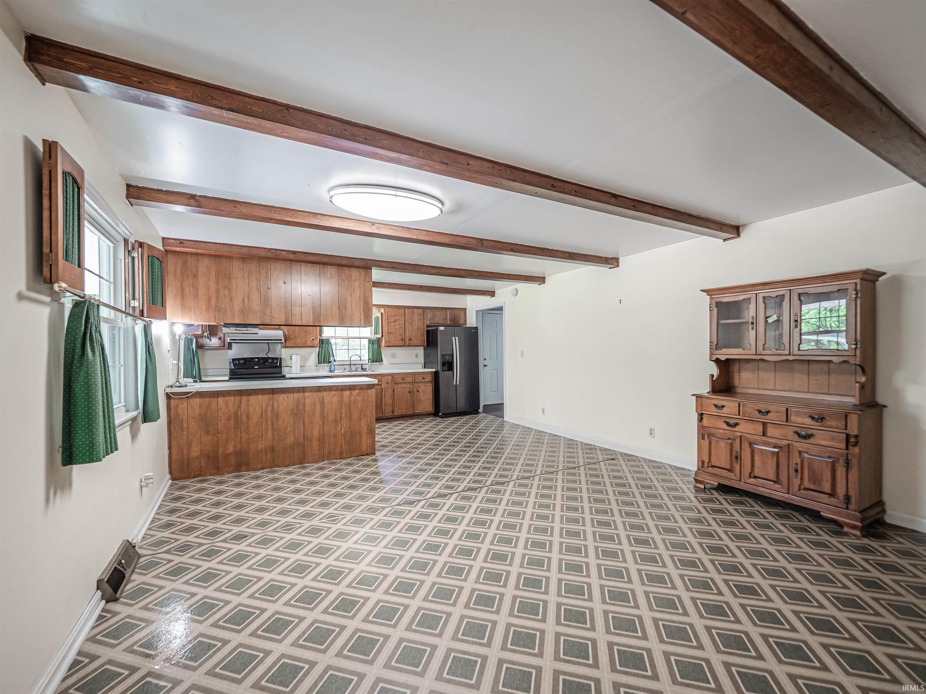 4844 North State Rte 61 Boonville, IN 47601 - Photo 5 of 25
