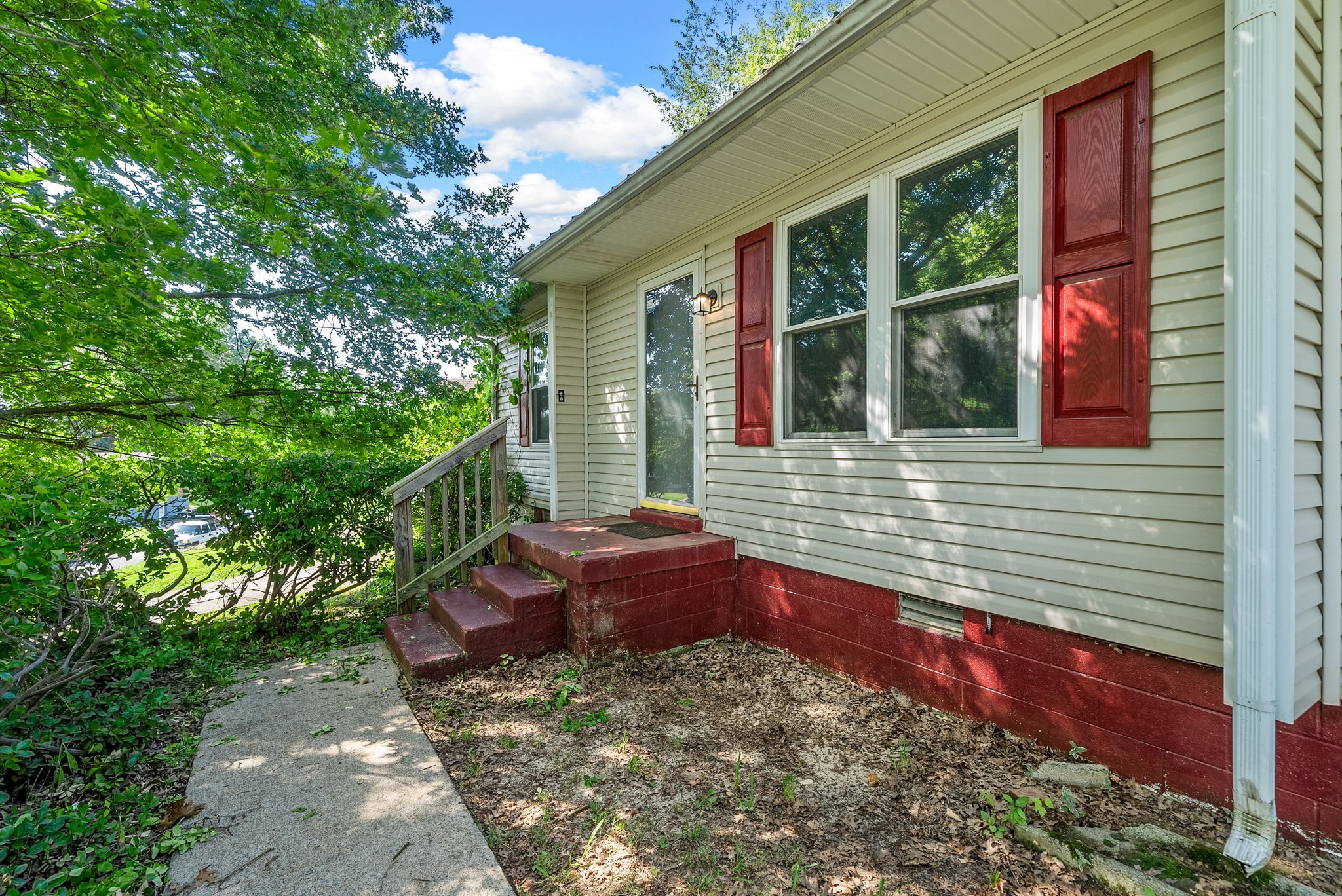1586 Boxcroft Road Clarksville, TN 37042 - Photo 1 of 20 Gallery Image 1