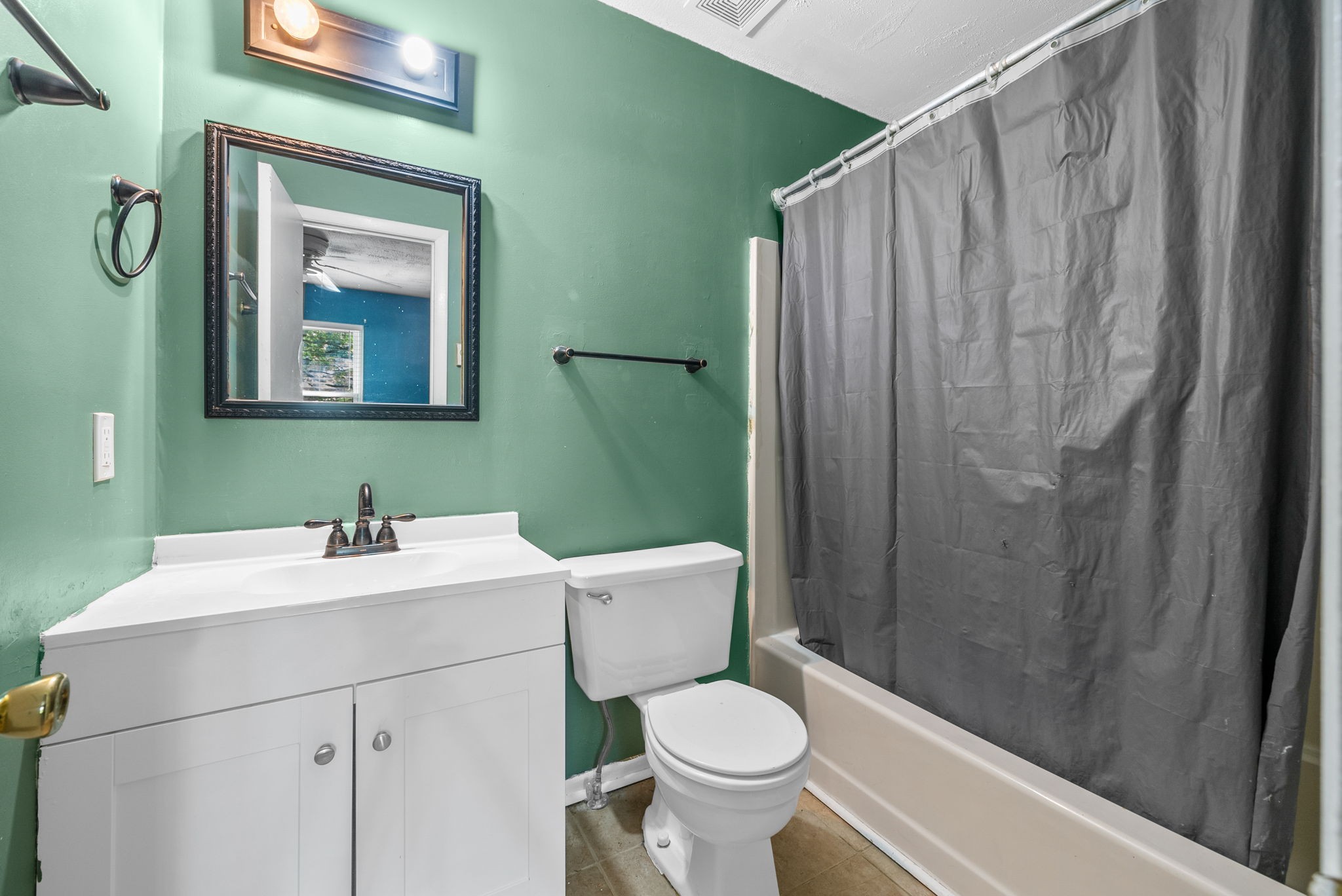 1586 Boxcroft Road Clarksville, TN 37042 - Photo 12 of 20 Gallery Image 12