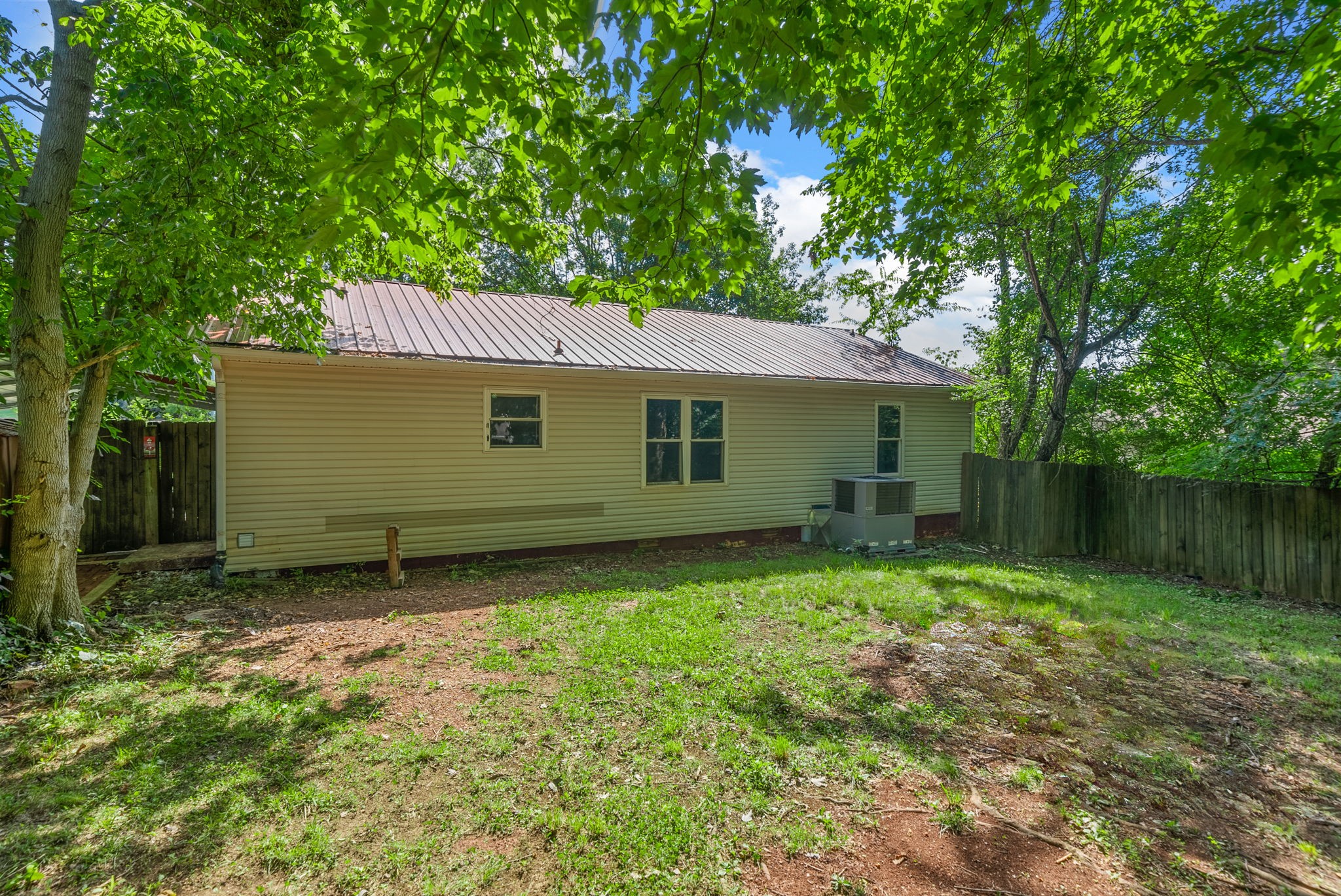 1586 Boxcroft Road Clarksville, TN 37042 - Photo 19 of 20 Gallery Image 19