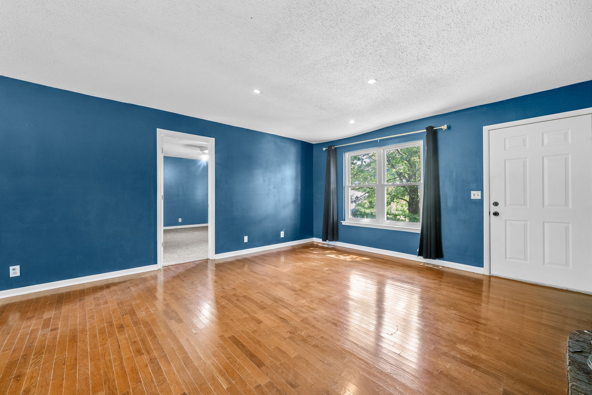 1586 Boxcroft Road Clarksville, TN 37042 - Photo 5 of 20 Gallery Image 5