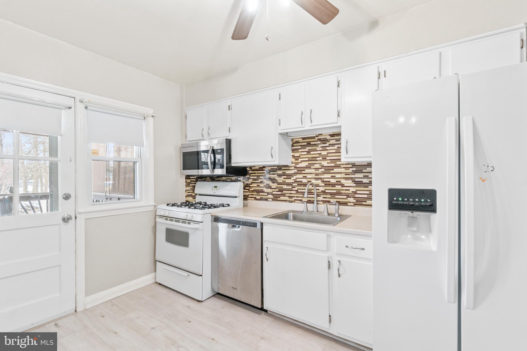 8619 Oak Road Baltimore, MD 21234 - Photo 6 of 22 Gallery Image 6