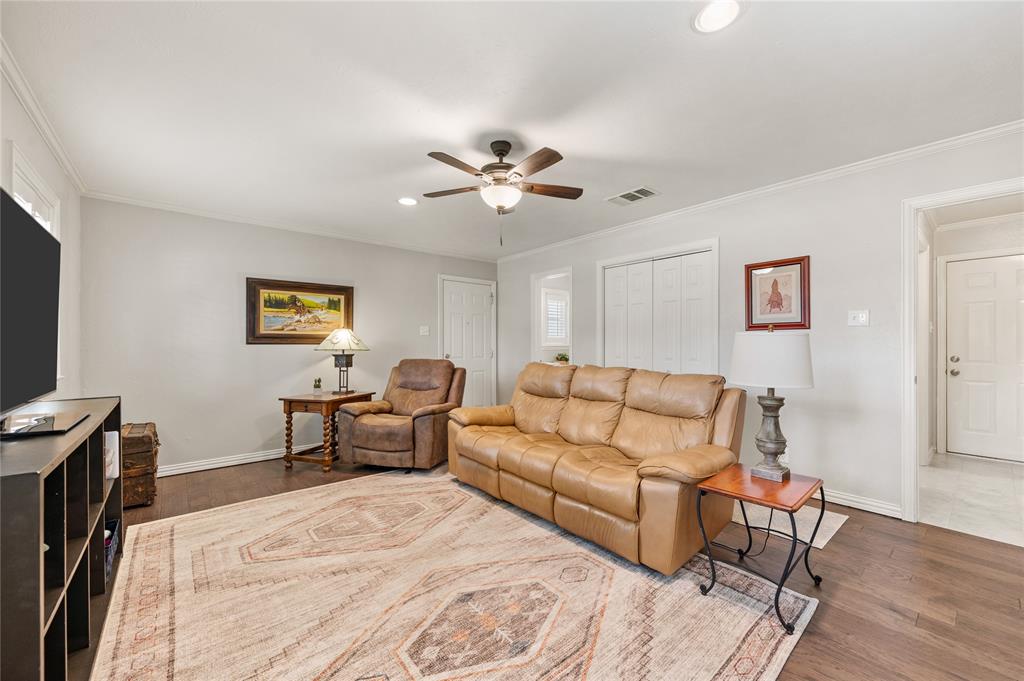 2812 Country Club Road Pantego, TX 76013 - Photo 19 of 40