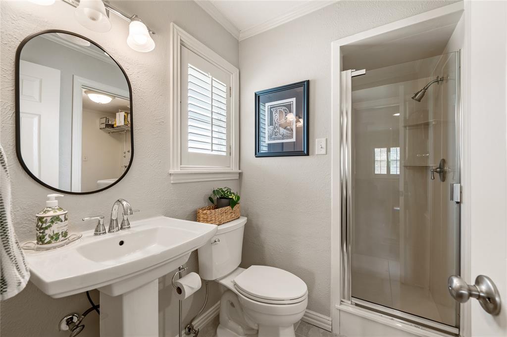 2812 Country Club Road Pantego, TX 76013 - Photo 21 of 40