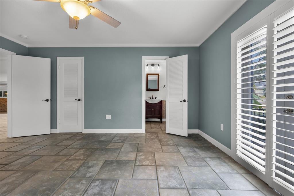 307 West 4th Avenue Windermere, FL 34786 - Photo 21 of 56 a view of a livingroom with an empty space and a window