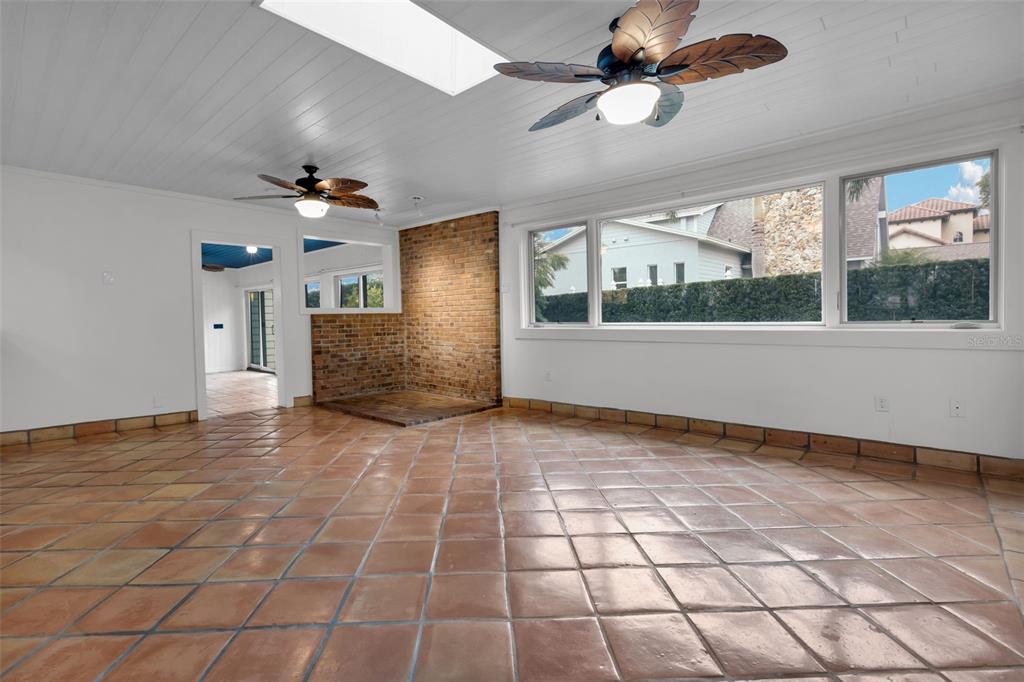 307 West 4th Avenue Windermere, FL 34786 - Photo 28 of 56 a view of an empty room with a window