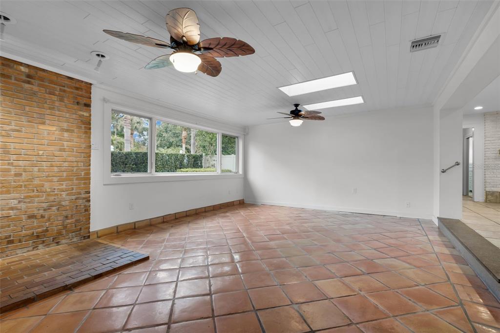 307 West 4th Avenue Windermere, FL 34786 - Photo 30 of 56 a view of an empty room with a window