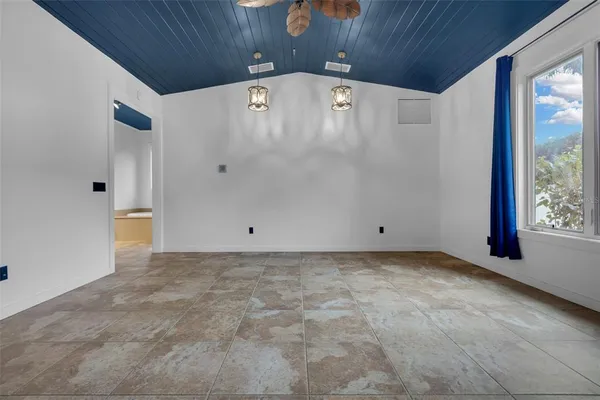 a view of empty room