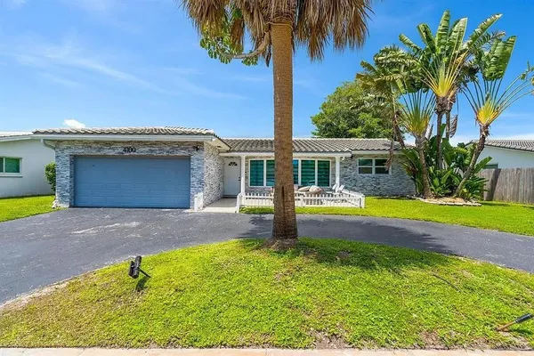 $5,550 | 4100 North 36th Avenue, Hollywood, FL 33021