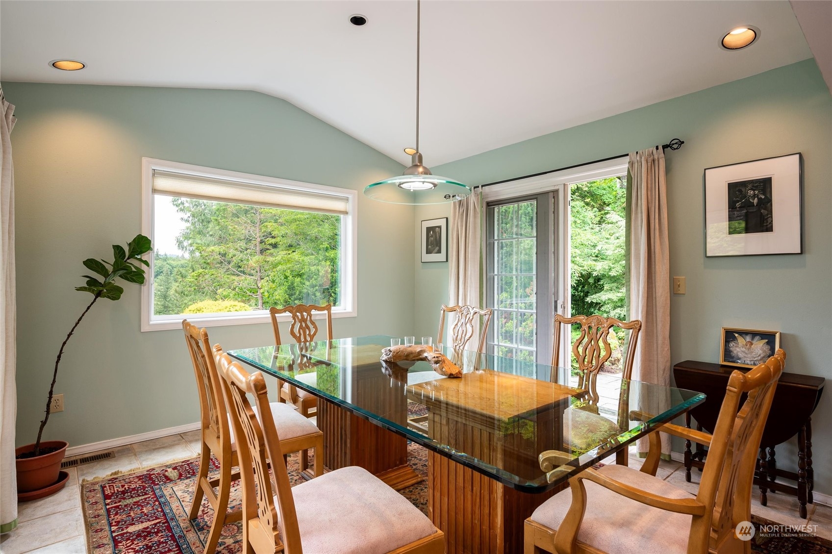 1835 High Noon Road Bellingham, WA 98226 - Photo 14 of 40 a dining room with furniture and window