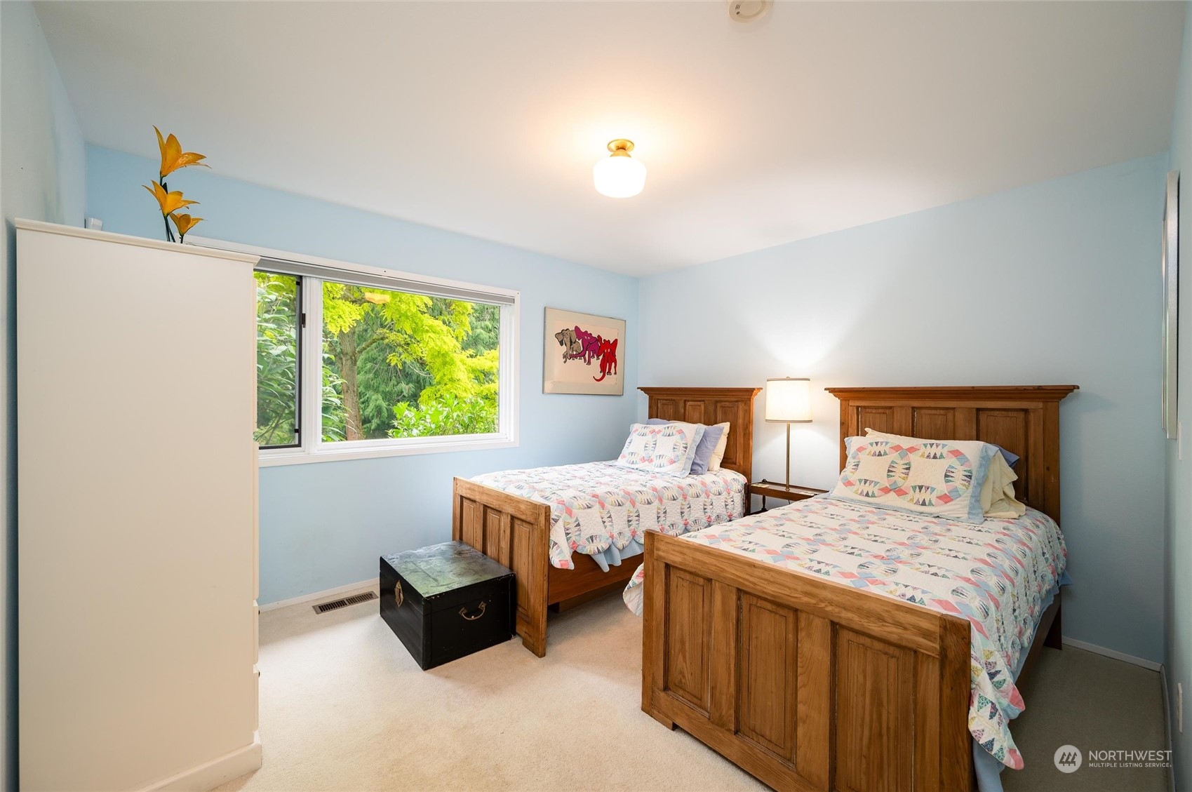 1835 High Noon Road Bellingham, WA 98226 - Photo 21 of 40 a bedroom with bed and window