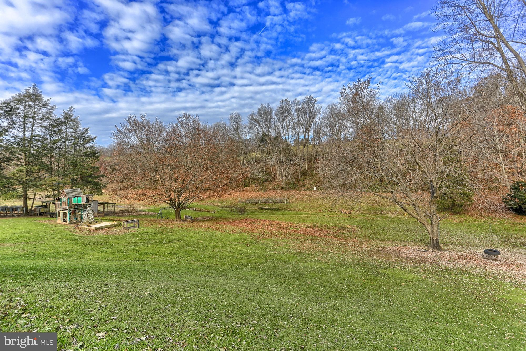 2718 Ridgeview Road Dallastown, PA 17313 - Photo 6 of 39
