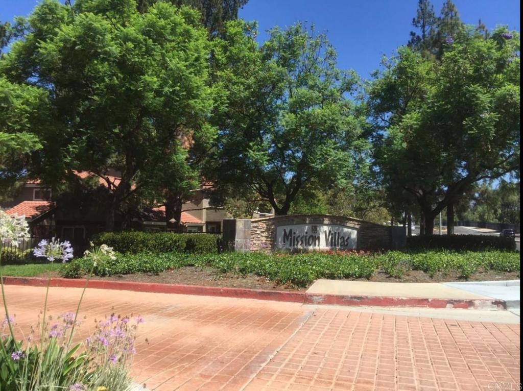 200 East Alessandro Boulevard, Unit 34 Riverside, CA 92508 - Photo 2 of 22 not sure