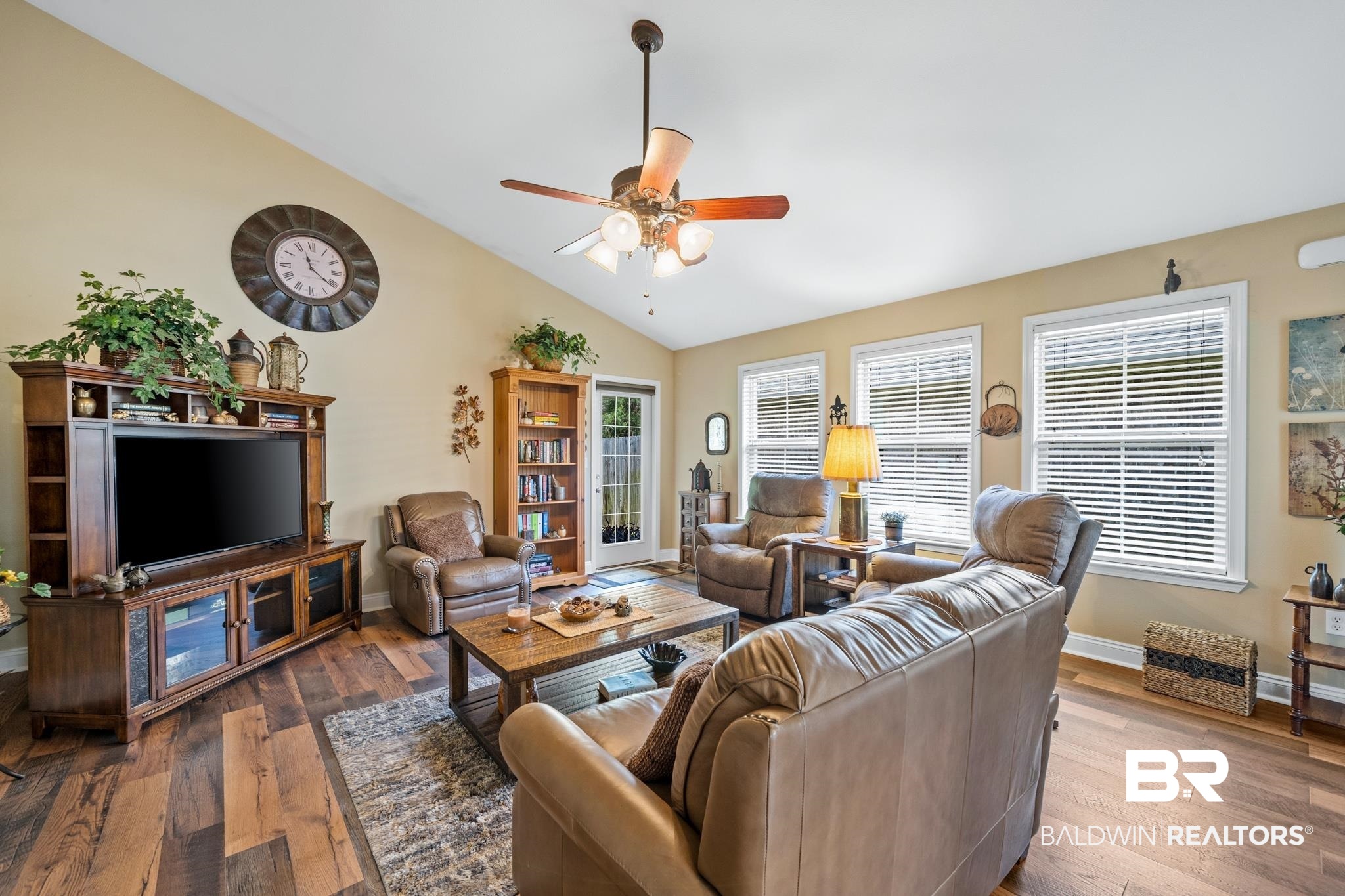 1741 Toulouse Lane Foley, AL 36535 - Photo 4 of 24