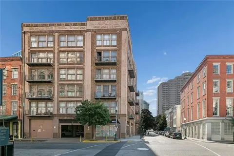 $645,000 | 441 Gravier Street, Unit 10, New Orleans, LA 70130