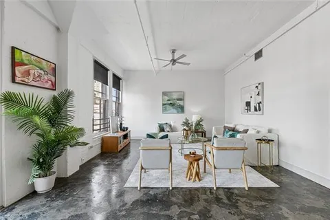 $645,000 | 441 Gravier Street, Unit 10, New Orleans, LA 70130