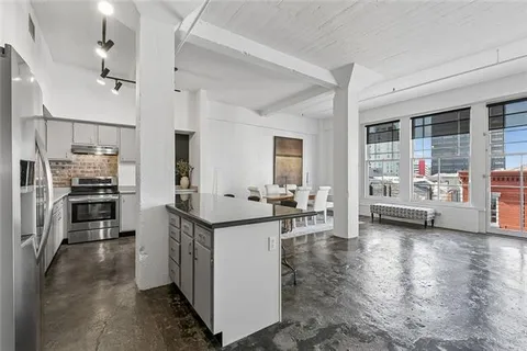 $645,000 | 441 Gravier Street, Unit 10, New Orleans, LA 70130
