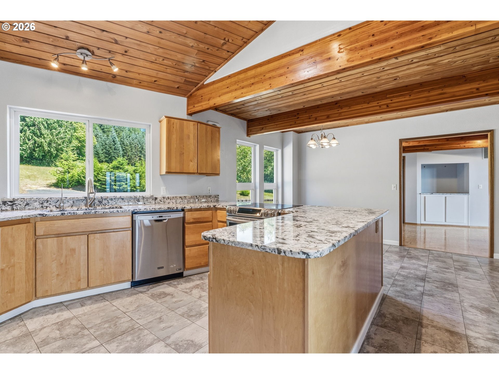 262 Bunker Hill Road Longview, WA 98632 - Photo 15 of 47
