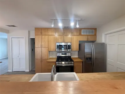 $575,000 | 5413 Coventry Lane, Austin, TX 78723