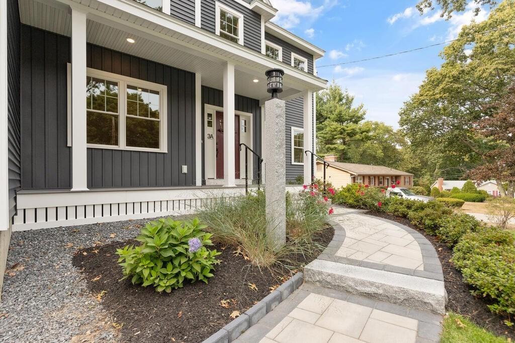 3 A Cathy Road Burlington, MA 01803 - Photo 5 of 42 Gallery Image 5