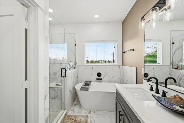 $3,000 | 2502 Tuam Street, Houston, TX 77004