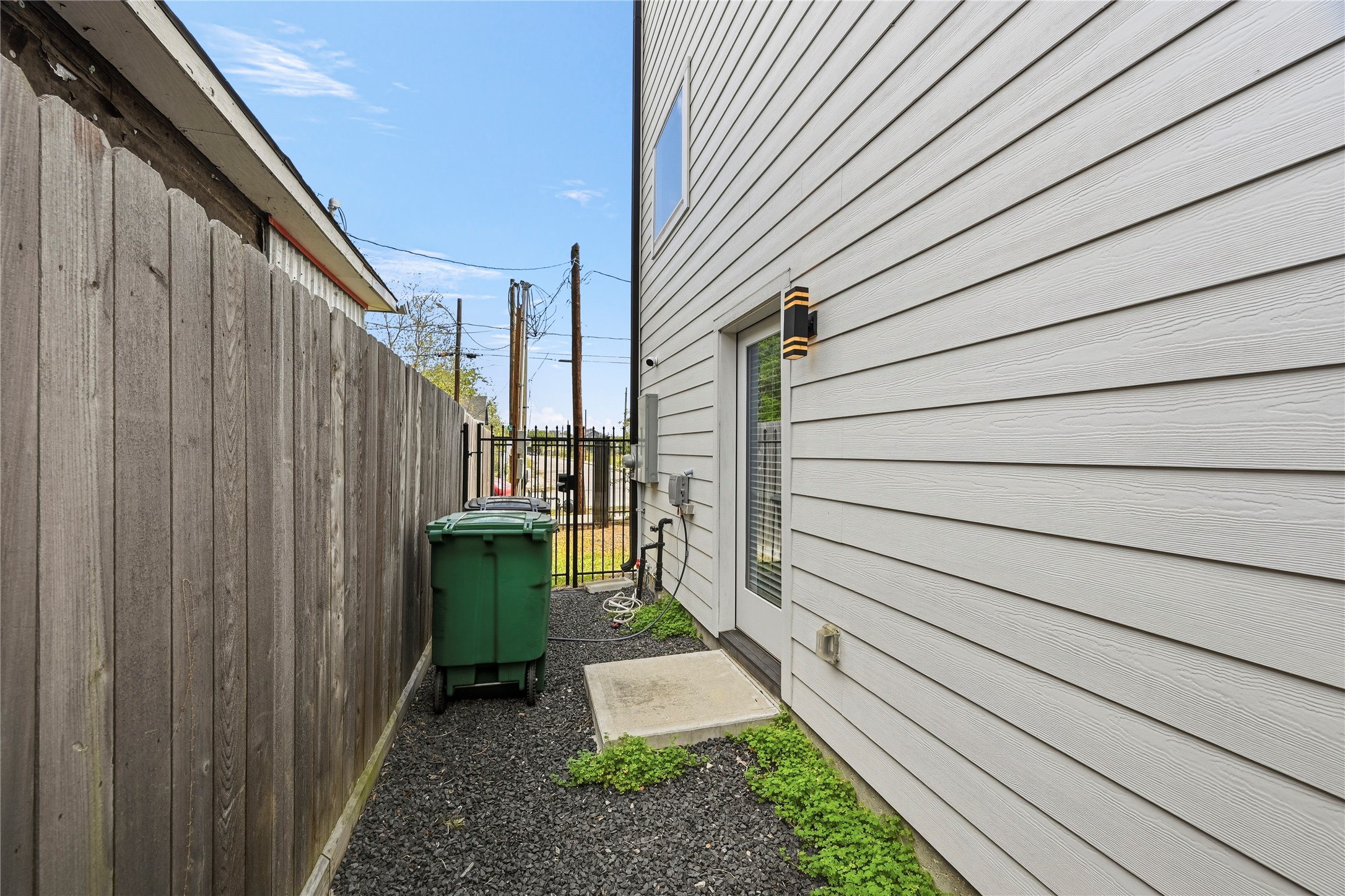 2502 Tuam Street Houston, TX 77004 - Photo 32 of 40