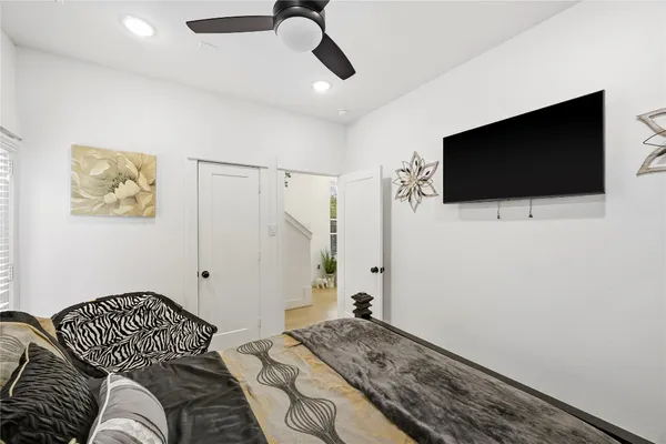 $3,000 | 2502 Tuam Street, Houston, TX 77004