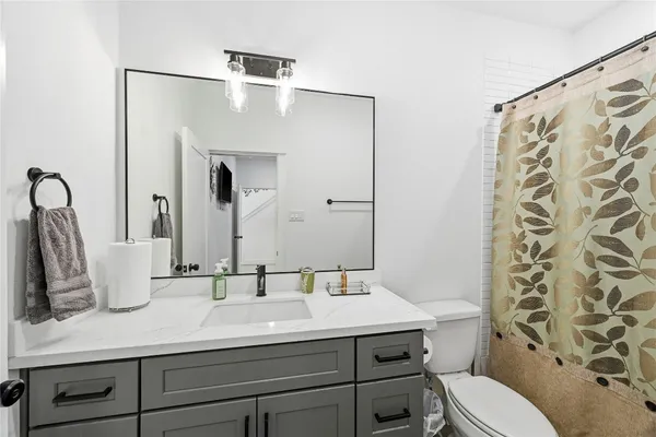 $3,000 | 2502 Tuam Street, Houston, TX 77004