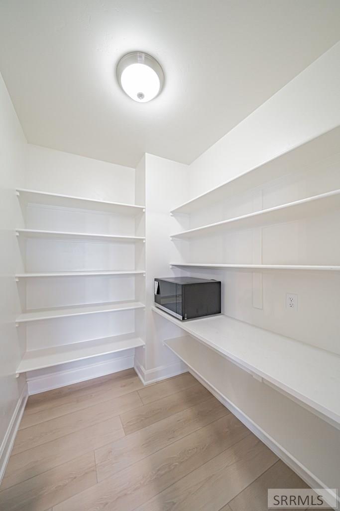 2062 47th Street Ammon, ID 83401 - Photo 11 of 28