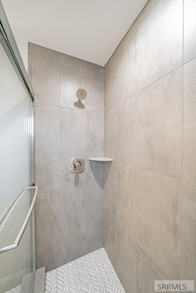 2062 47th Street Ammon, ID 83401 - Photo 19 of 28