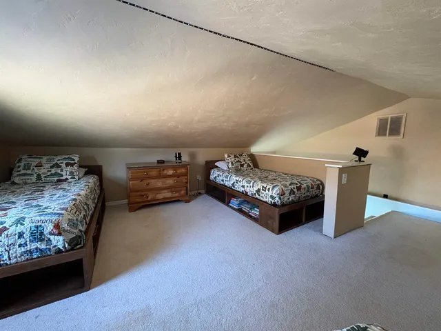 $375,000 | 5204 County Highway North, Oconto, WI 54153