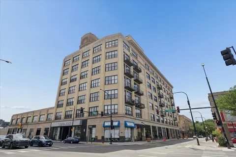 $599,900 | 1601 West School Street, Unit 502, Chicago, IL 60657