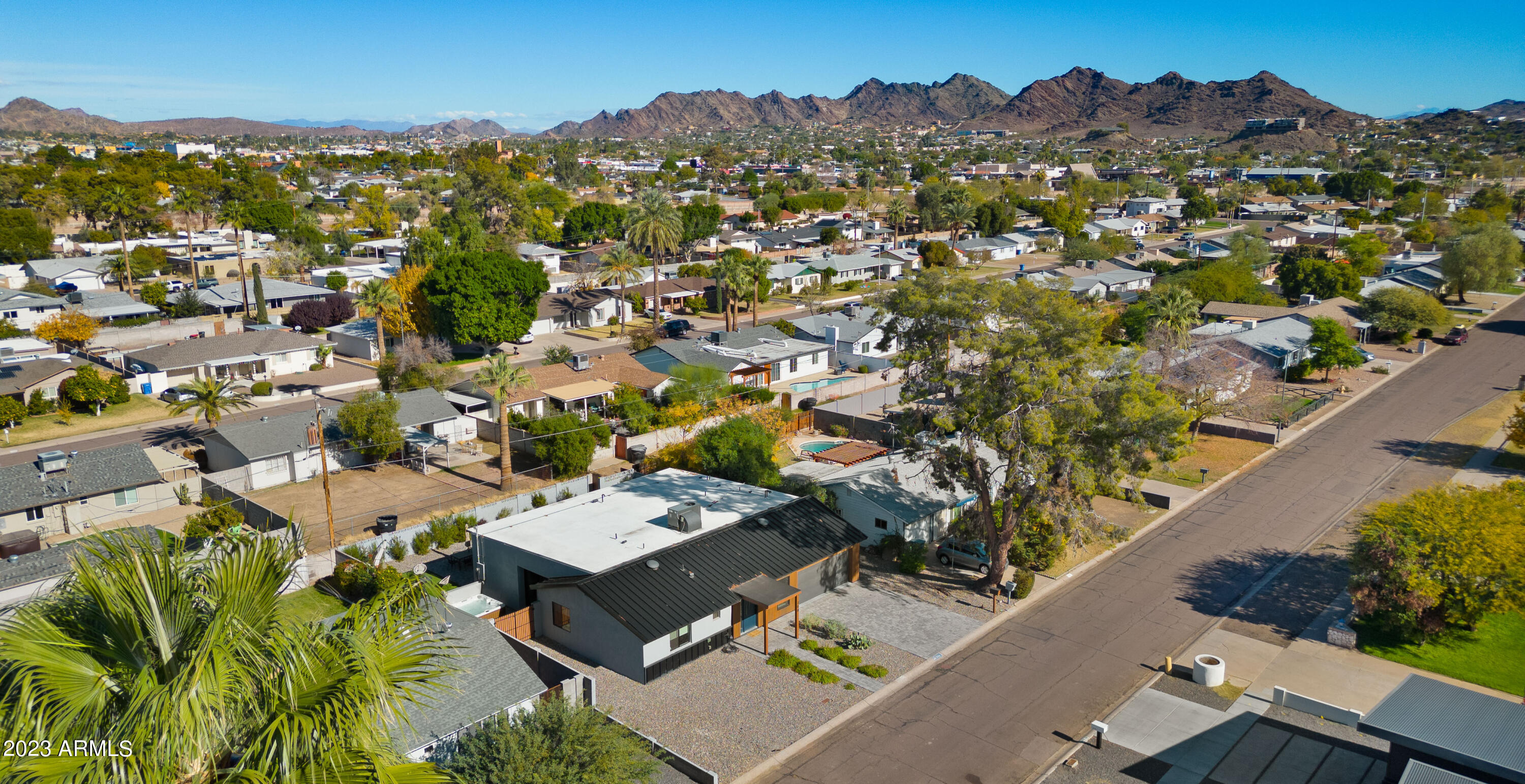 208 East Griswold Road Phoenix, AZ 85020 - Photo 38 of 39 drone3